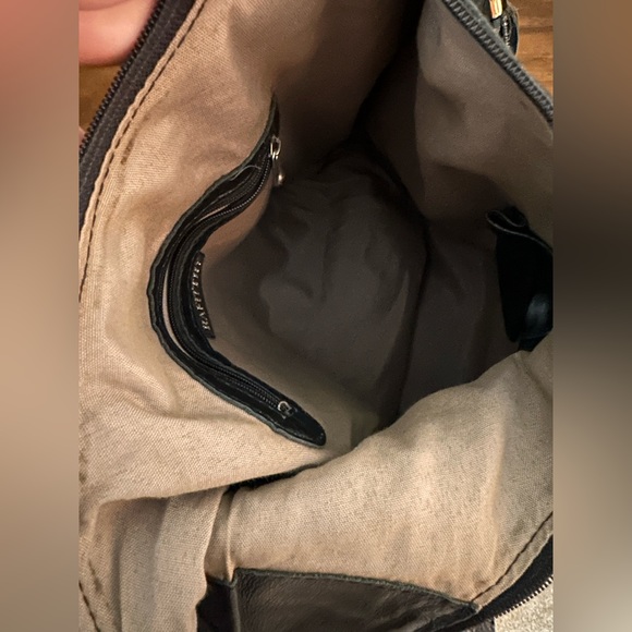 Rafitthy Black Leather Hobo Purse Great Condition Like New - Picture 3 of 4